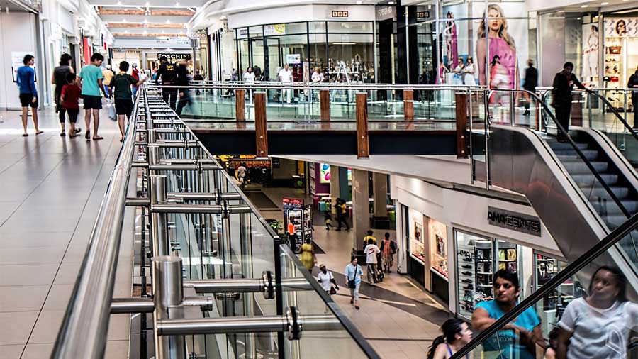  10 medidas de seguridad para proteger su negocio en plazas comerciales